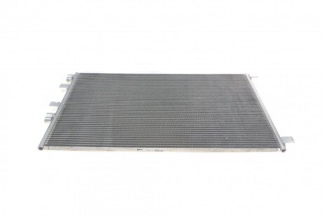 Радіатор кондиціонера Renault Megane II/ScenicII 1.9-2.0 dCi 02-08 (opt-om) Valeo 818002