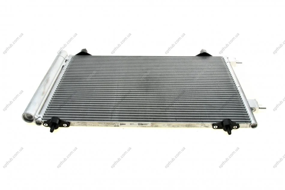 Радиатор кондиционера Citroen Berlingo/Peugeot Partner 1.6i 08-18 VALEO UA63 Valeo 818170 (фото 1)