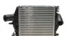 Интеркулер MERCEDES VITO I W 638 (96-) (выр-во VALEO) Valeo 818590 (фото 1)