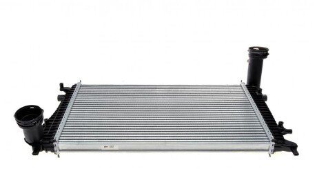 Радіатор інтеркулера VW Caddy III 1.9/2.0 TDI 04-10 UA63 Valeo 818675
