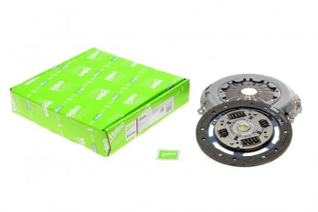 Комплект зчеплення Ford Fiesta/Mazda 2 1.6 01-08 (d=210mm) (opt-om) Valeo 826494