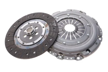 Комплект сцепления CLUTCH SET (DISC+PRESSURE PLATE) SUZUKI IGNIS 1.3 DIESEL 9/2003->6/2008 Valeo 826772