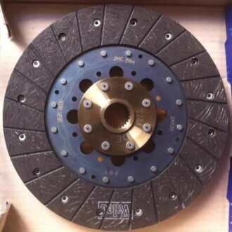 Диск зчеплення HYUNDAI SONATA NF 08-/SONATA YF 10-(PHC) Valeo HD-147