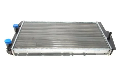 Радіатор охолодження двигуна AUDI 100/200 MT/AT 76-90 Van Wezel 03002019