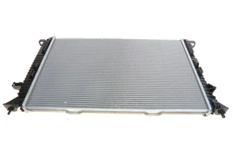 Радиатор охлаждения Audi A4/A5/A6/Q3/Q5 1.4-3.0d 07- VAN WEZEL UA63 Van Wezel 03002292