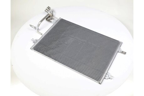 Радіатор кондиціонера A4/PASSAT 19TDI/25TDI 97- Van Wezel 03005173