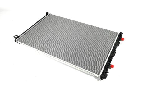 Радиатор охлаждения AUDI A6/ Q7 04/15+ (выр-во) Van Wezel 03012726