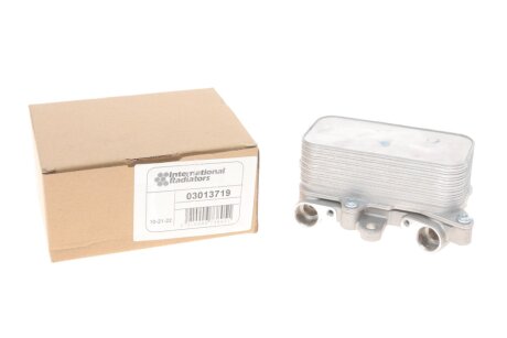 Радіатор оливи АКПП Audi Q7/VW Touareg 06-18 (теплообмінник) (opt-om) Van Wezel 03013719