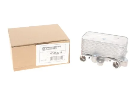 Радіатор оливи АКПП Audi Q7/VW Touareg 06-18 (теплообмінник) VAN WEZEL (opt-om) Van Wezel 03013719