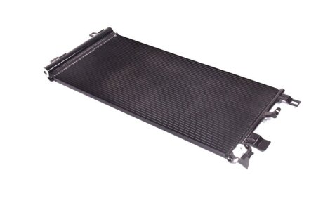 Радіатор кондиціонера Audi A4 15+ Van Wezel 03015703
