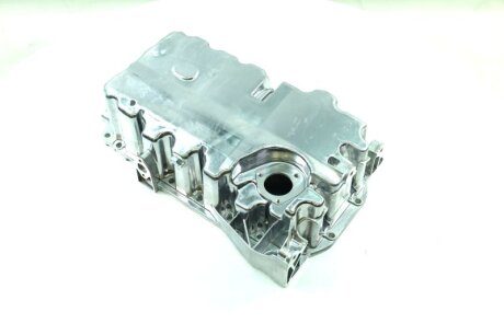 Піддон, масляний картера двигуна VAG 2.0 TFSi +Sensor Hole (Wan Wezel) Van Wezel 0334070