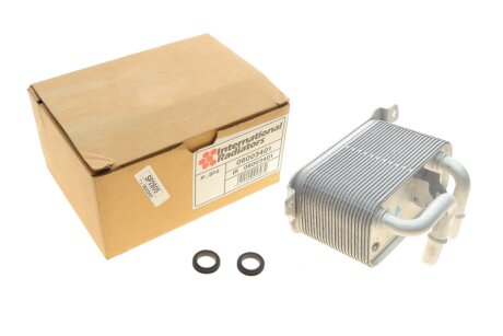 Радіатор масляний АКПП BMW 5 (E60)/7 (E65/E66/E67) 04-09 N43/N52/N53/N62 (теплообмінник) (opt-om) Van Wezel 06003401