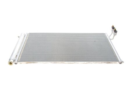 Радіатор кондиціонера BMW 3 (E90/E91)/X1 (E84)/1.6-3.0D 04-16 (N47/N57/N55) UA63 Van Wezel 06005296