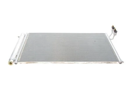 Радіатор кондиціонера BMW 3 (E90/E91)/X1 (E84)/1.6-3.0D 04-16 (N47/N57/N55) VAN WEZEL UA63 Van Wezel 06005296