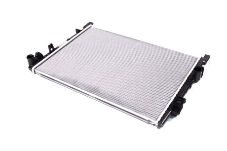 Радіатор охолодження DODGE JOURNEY Van Wezel 07002105