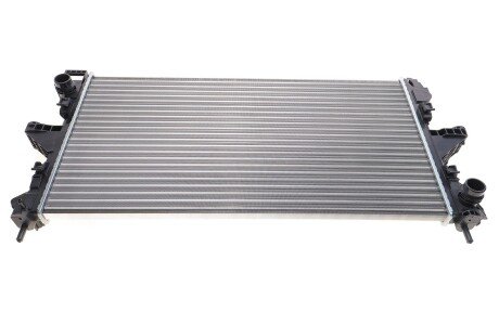 Радіатор охолодження Citroen Jumper/Peugeot Boxer 2.0/2.2D 15- (opt-om) Van Wezel 09012716