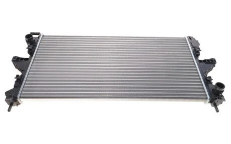 Радіатор охолодження Citroen Jumper/Peugeot Boxer 2.0/2.2D 15- VAN WEZEL (opt-om) Van Wezel 09012716