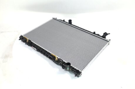 Радіатор охолодження MURANO 35i AT +-AC 03- Van Wezel 13002295