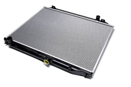 Радиатор охлаждения двигателя NISSAN TERRANO2 27TD MT 96-02 Van Wezel 13002300