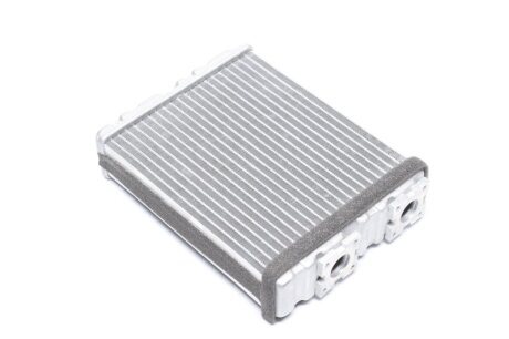 Радіатор обігрівача TERRANO2/SERENA/LANCER 92 Van Wezel 13006226