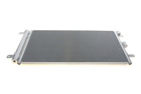 Радіатор кондиціонера Fiat Doblo 1.4-1.6 01- (opt-om) Van Wezel 17005342