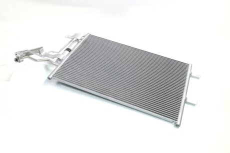 Конденсор кондиціонера MAZDA 3/5 ALL 03- Van Wezel 27005184