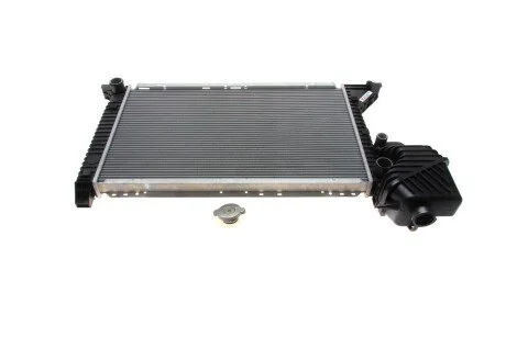 Радіатор охолодження MB Sprinter 2.2-2.7CDI 00-06 VAN WEZEL UA63 Van Wezel 30002300