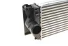 Радіатор інтеркулера MB Sprinter 2.2-3.0 CDI/VW Crafter 2.5TDI 06- VAN WEZEL UA63 Van Wezel 30004396 (фото 8)