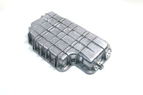 Піддон, масляний картера двигуна MB 2.4 (Wan Wezel) Van Wezel 3031070