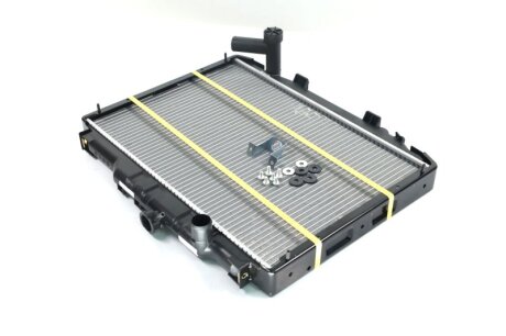 Радіатор охолодження Hyundai H-1; MITSUBISHI L300 Van Wezel 32002062