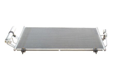 Радіатор кондиціонера (з осушувачем) Mitsubishi Outlander 2.0/2.4 02-06 (opt-om) Van Wezel 32005213