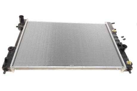 Радіатор охолодження Opel Omega B 2.0-3.0 94-03 (opt-om) Van Wezel 37002202