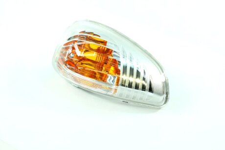 Повторитель поворота в левом зеркале RENAULT MASTER III C.I.U Van Wezel 3799917