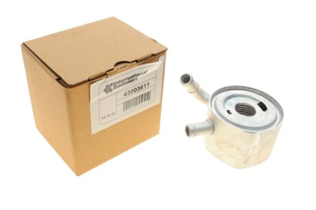 Радіатор масляний Renault Kangoo/Megane II/Scenic II 1.5dCi 01- (теплообмінник) UA63 Van Wezel 43003611