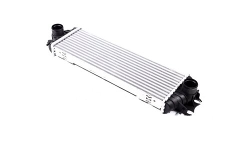 Інтеркулер PRIMASTAR/ TRAFIC/ VIVARO Van Wezel 43004328