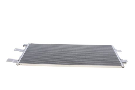 Радіатор кондиціонера Renault Master 2.5dci 06- UA63 Van Wezel 43005443