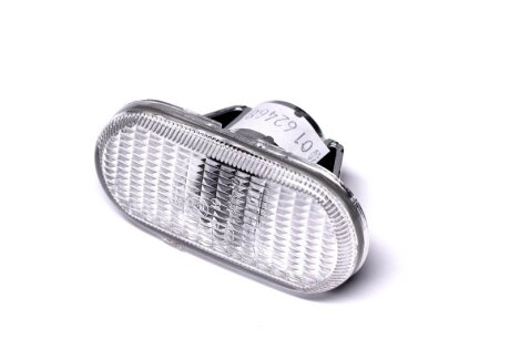 Повторювач повороту RENAULT DUSTER/ KANGOO Van Wezel 4371915