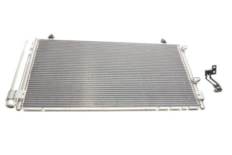 Радіатор кондиціонера (з осушувачем) Toyota Avensis Verso 2.0/2.2D 01-09 (opt-om) Van Wezel 53005383
