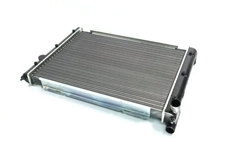 Радиатор охлаждения двигателя VW TRANSP/SYNCR 81-90 Van Wezel 58002034