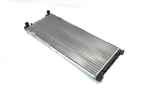 Радіатор охолодження двигуна PASSAT 3 16/18/20 88-92 Van Wezel 58002066