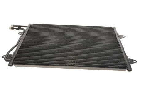 Радіатор кондиціонера VAN WEZEL Van Wezel 58005187