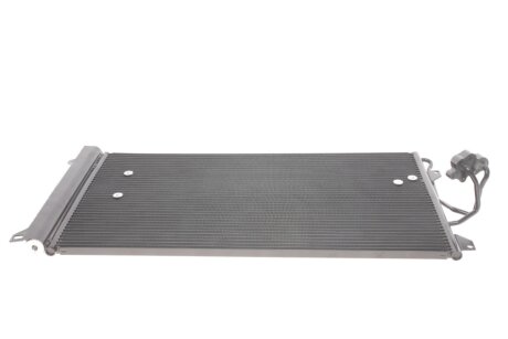 Радіатор кондиціонера (з осушувачем) Audi Q7/Porsche Cayenne/VW Touareg 2.5D/6.0 02-15 (opt-om) Van Wezel 58005244