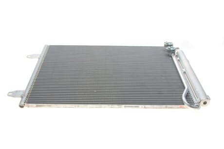 Радиатор кондиционера VW Passat 05-14/CC 2.0TDI 11-16 (opt-om) Van Wezel 58005323