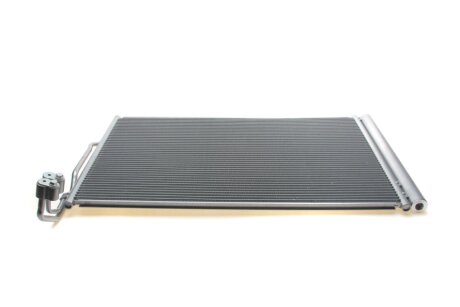 Радіатор кондиціонера (з осушувачем) VW Touareg 3.0-4.2/TDI/TSI/FSI 10-18 (opt-om) Van Wezel 58005334