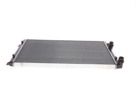 Радіатор охолодження VW Caddy III 1.9TDI BJB (+/- AC) UA63 Van Wezel 58012206