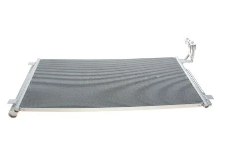 Радіатор кондиціонера VAN WEZEL Van Wezel 58015703