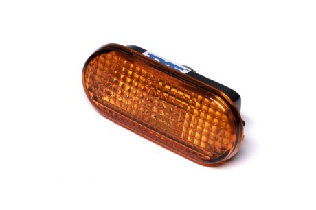 Повторювач повороту VW PASSAT 93>96 Van Wezel 5883915