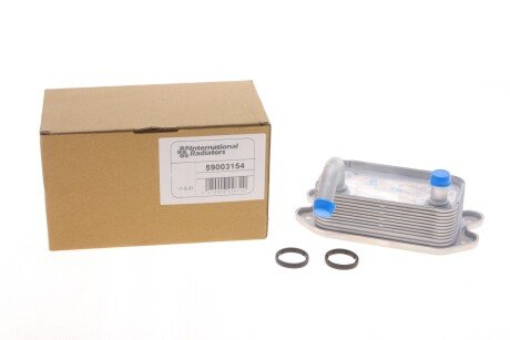 Радіатор масляний Volvo С70 I/S60 I/S70/S80/XC 70 I/XC 90 I 2.0-3.0 96-10 (opt-om) Van Wezel 59003154