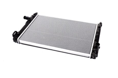 Радіатор охолодження CHEVROLET AVEO (T250, T255) (05-) 1.4 i AT Van Wezel 81002087