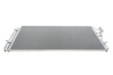 Радиатор кондиционера Van Wezel 82005311